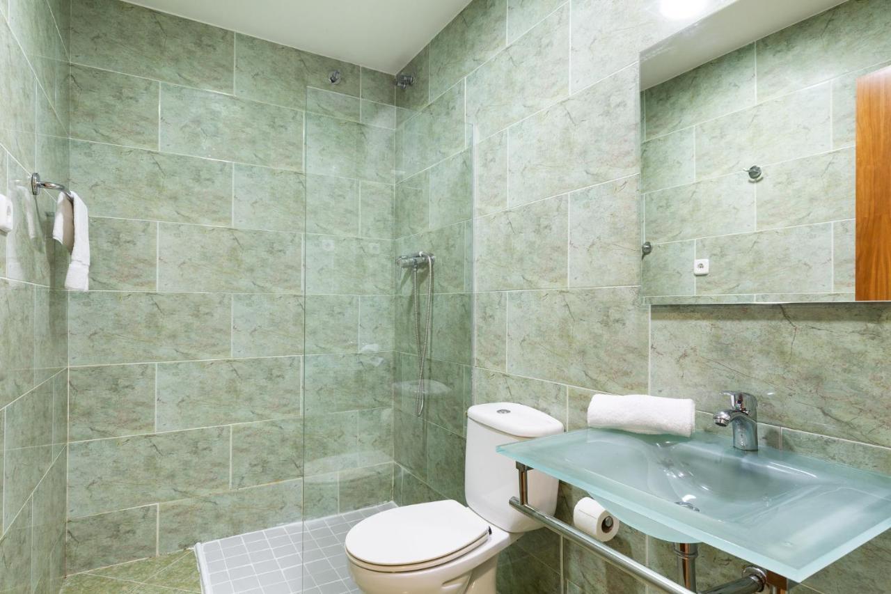 Stay U-nique Apartments Passatge de Font Barcelone Extérieur photo